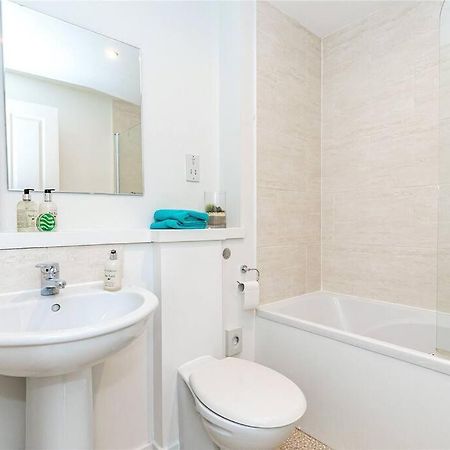 Stunning Executive Relocation 2 Bed Apartment 阿伯丁 外观 照片